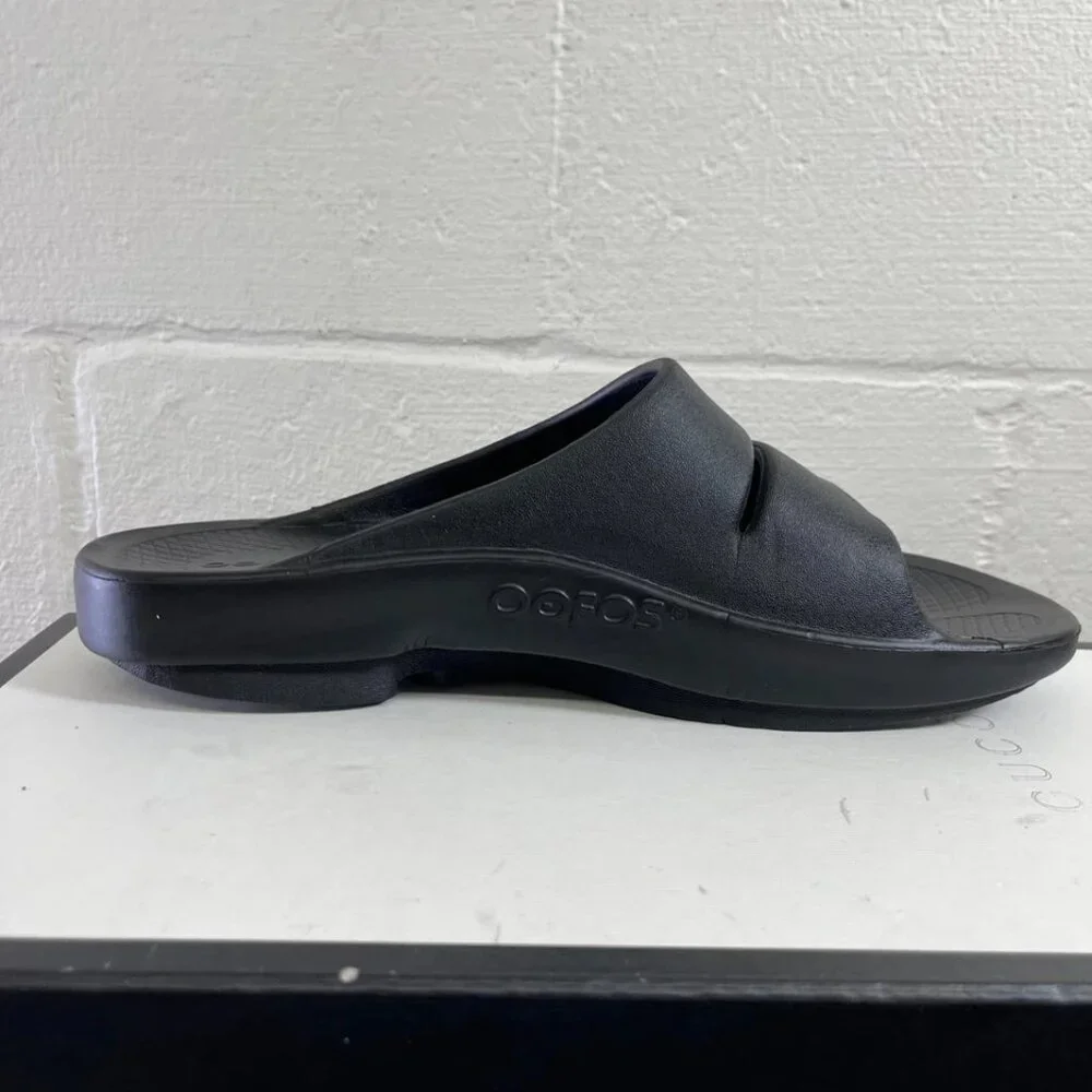 OOFOS OOahh Recovery Sandals Slide Black Open Toe Slip On Men's 9‎ Women's 11
